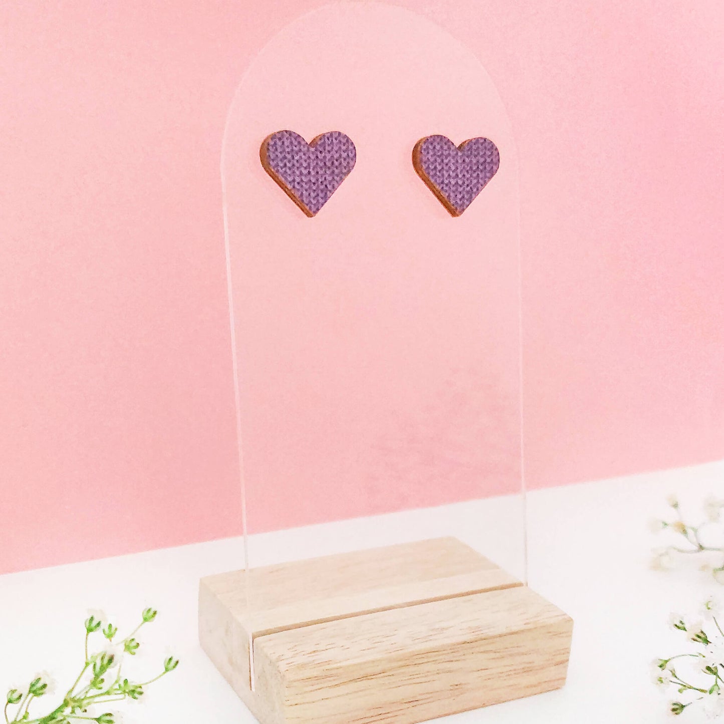 Lilat sydän nappikorut.