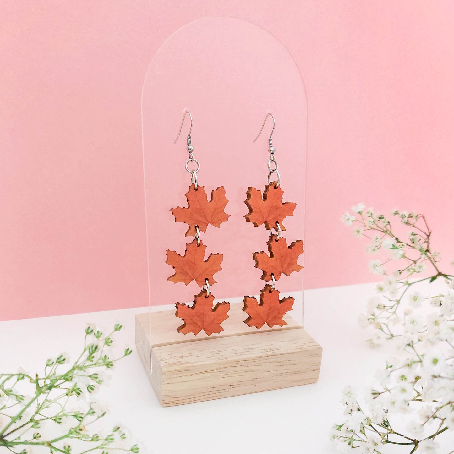 Vaahtera korvakorut.