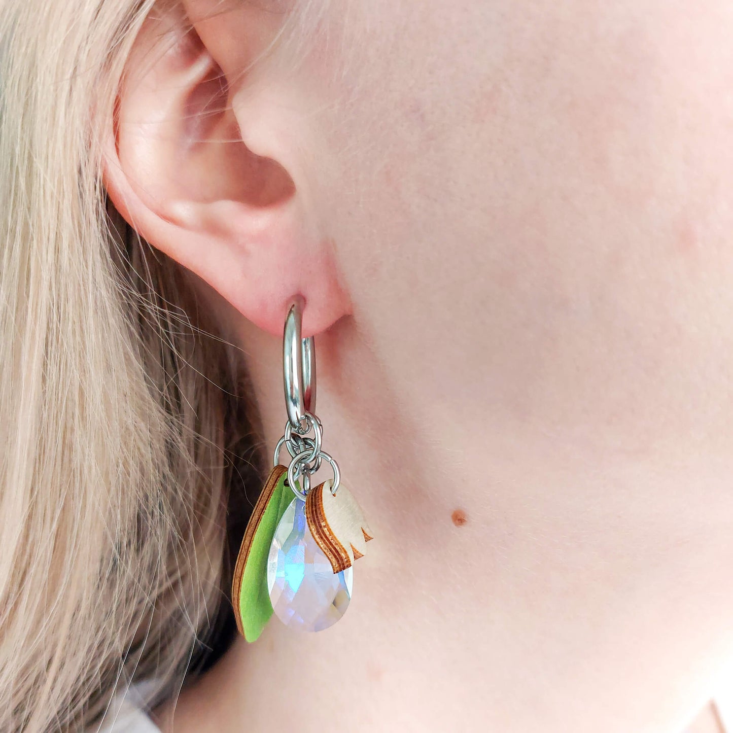 Kielo Huggie korvakoru